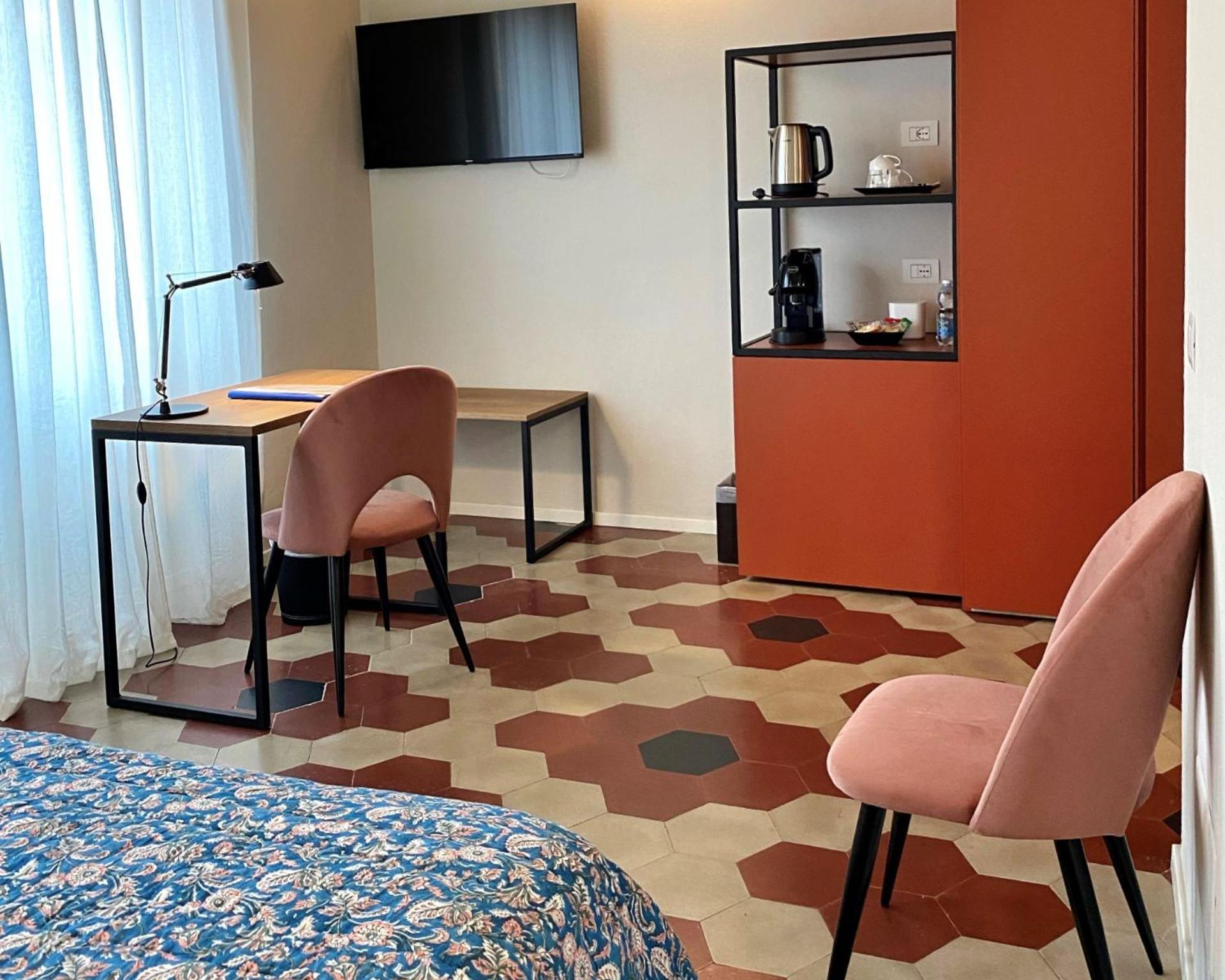 Amirooms Affittacamere Siena Exterior foto